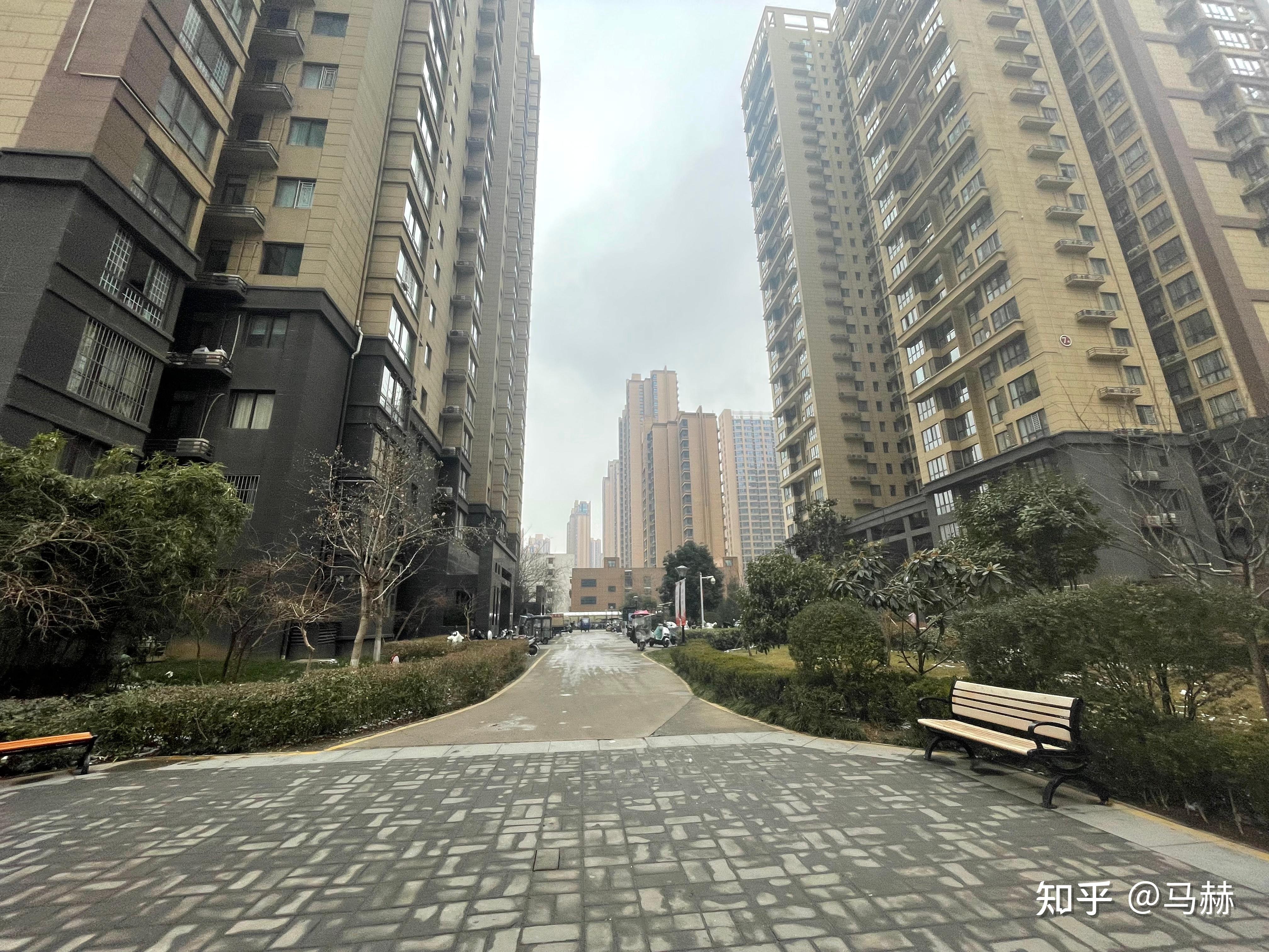 西安小区巡礼之36(宏府麒麟山)