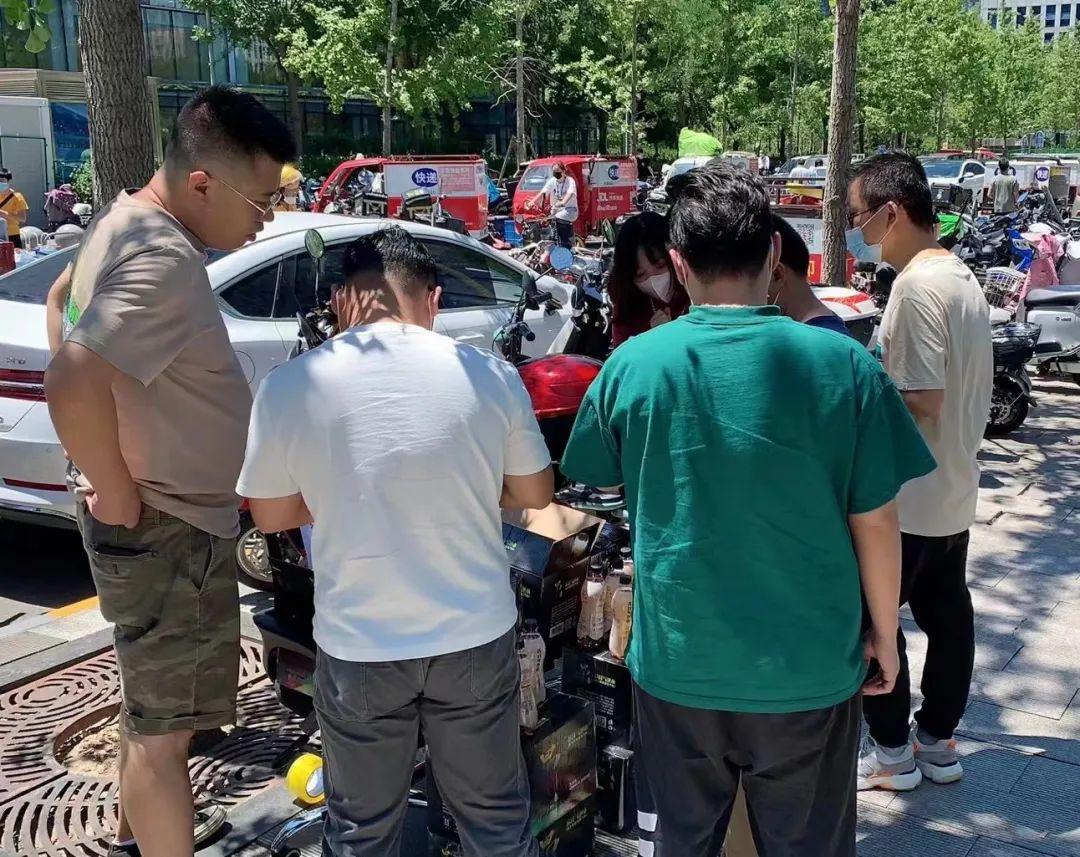 积结地 x 首发路客 | “码上有礼”线下活动火爆,品牌势能持续高涨! - 知乎