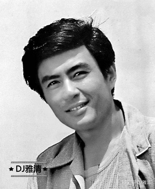 罕见老照片80年代男星黑白照个个容貌俊美却又充满男儿气概