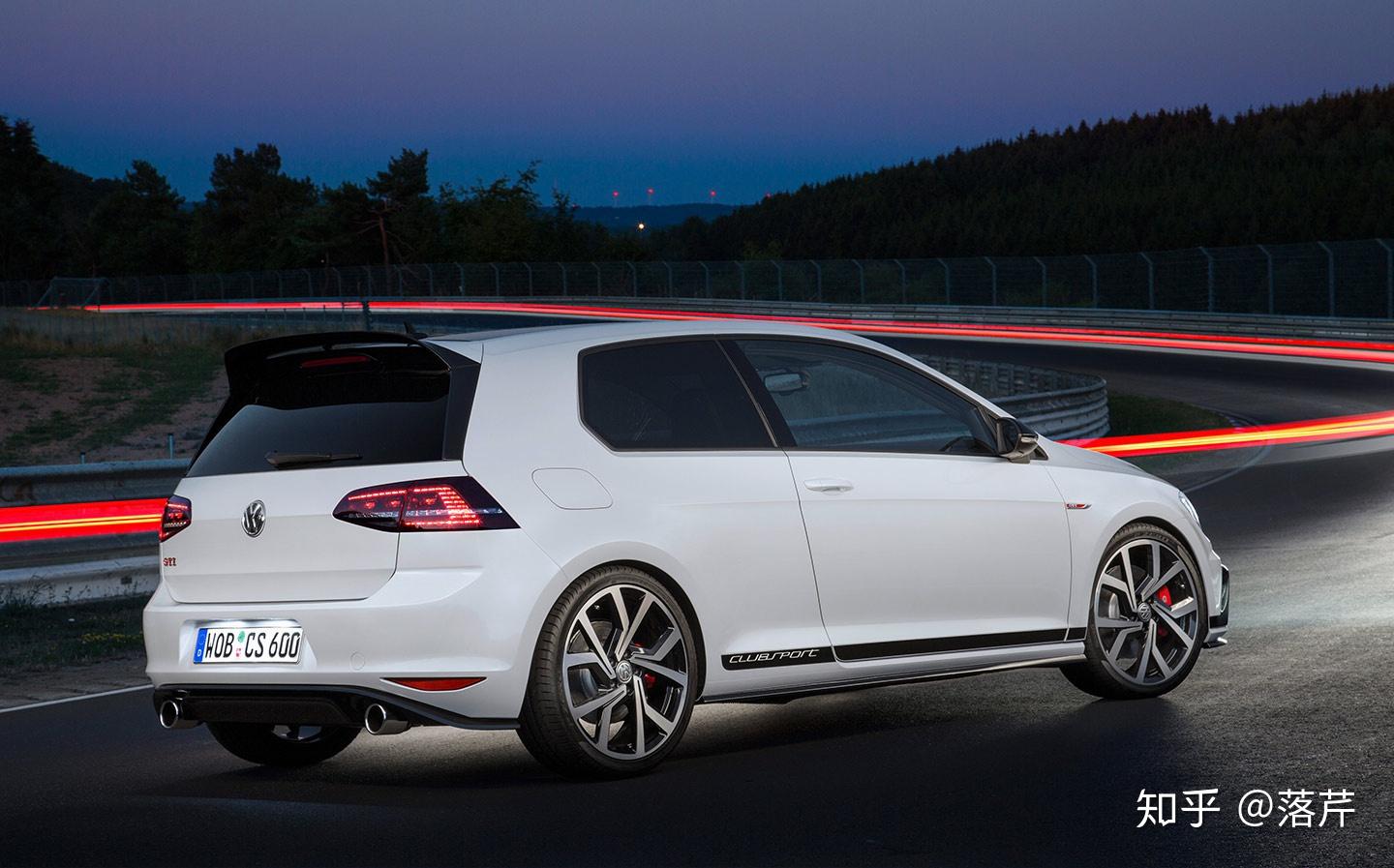 the moor the merrier in our hot hatch rally钢炮拉力,越多越好my