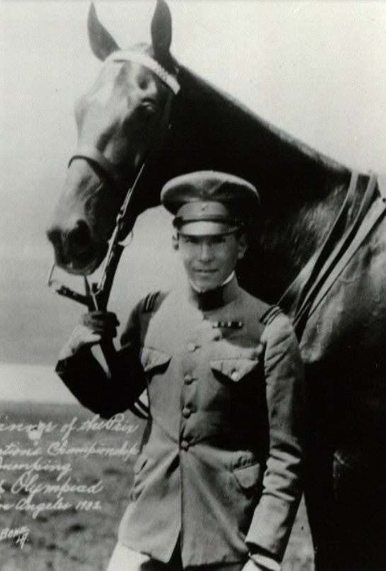 十五假面武士扩张中的日本国家性格嬗变