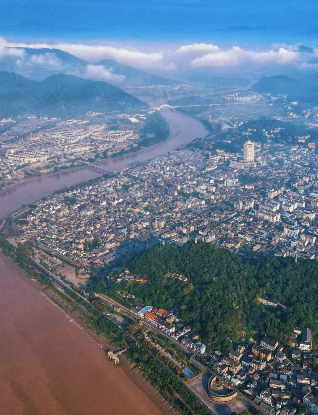 全浙江只有台州市动过了原来府城、专区、老县城所在地 - 知乎