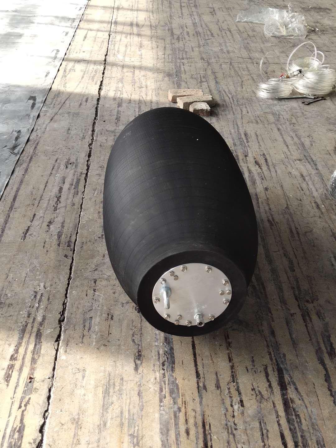 多管径管道修复气囊用于入口较近的管道缺陷修复