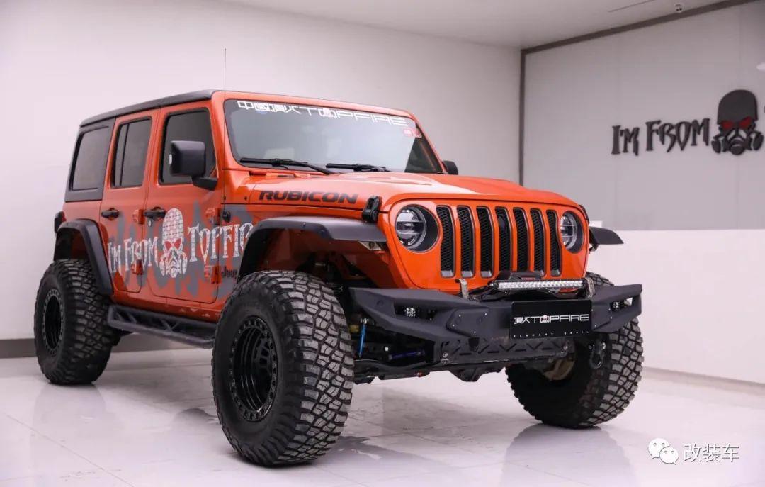 硬核到连车窗都省了libertywalk打造末日风jeep牧马人