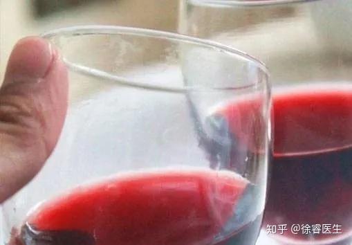 一天做了16个肠镜发现2个癌 9个瘤 这概率有点吓人 知乎