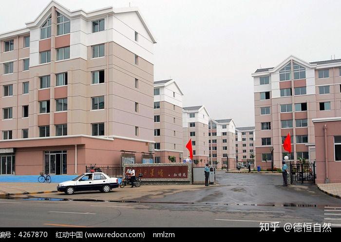 随着城镇化的不断发展,居住楼房的百姓越来越多,不少农村村民告别"老