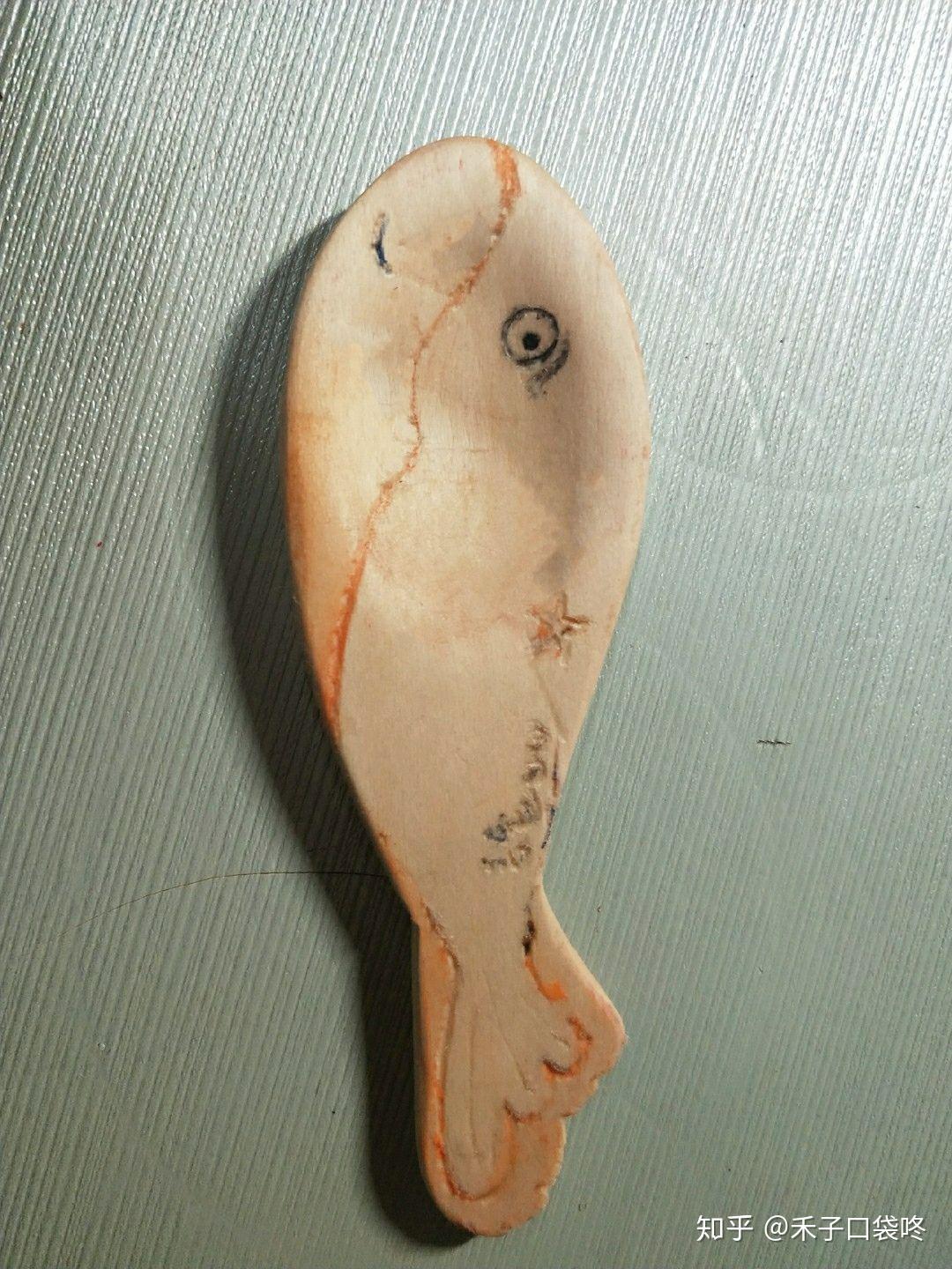 如何评价尾鱼的小说?