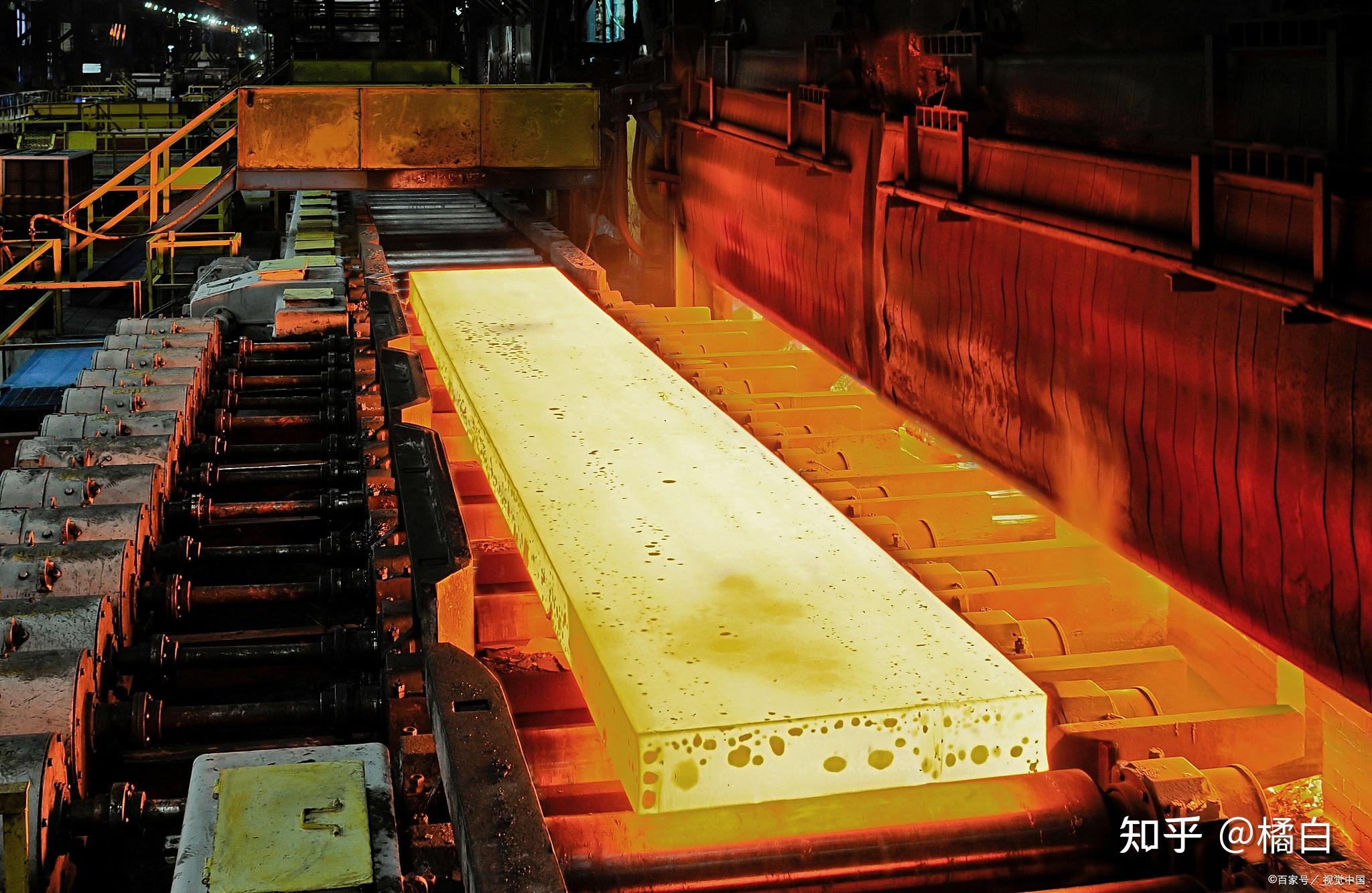 钢铁冶炼厂工人作业时应该注意哪些安全防护