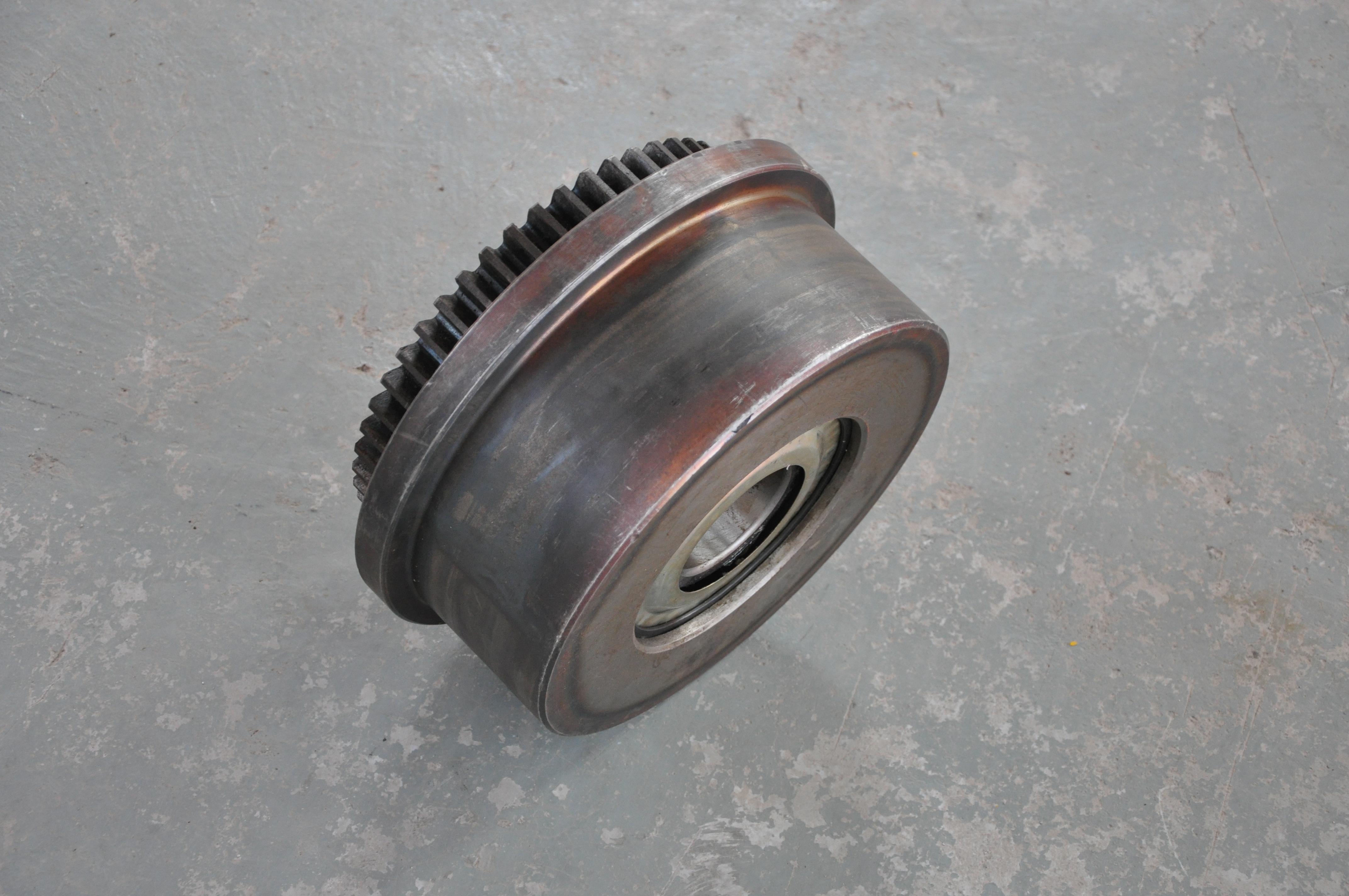 在轨道电动平板车界,车轮分为角箱轮,ld轮,包胶轮和轮胎.