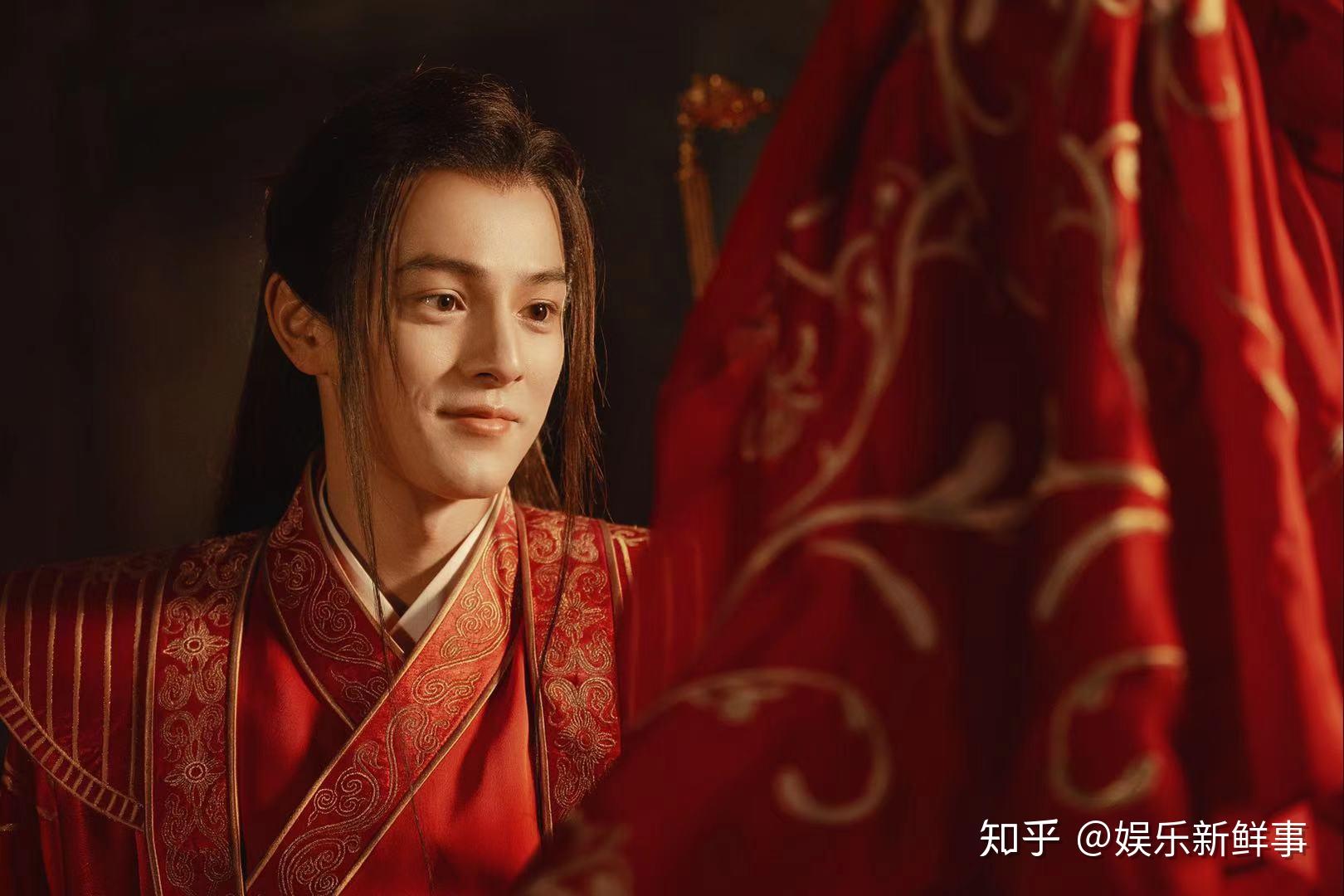 王润泽《倾世锦鳞谷雨来》浪漫收官 马不停蹄进新组