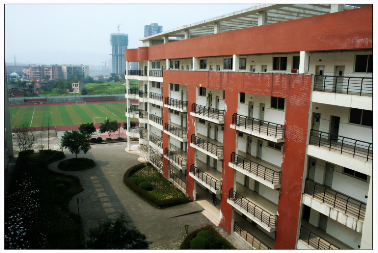 重庆市第一中学校招生简章发布速速查看