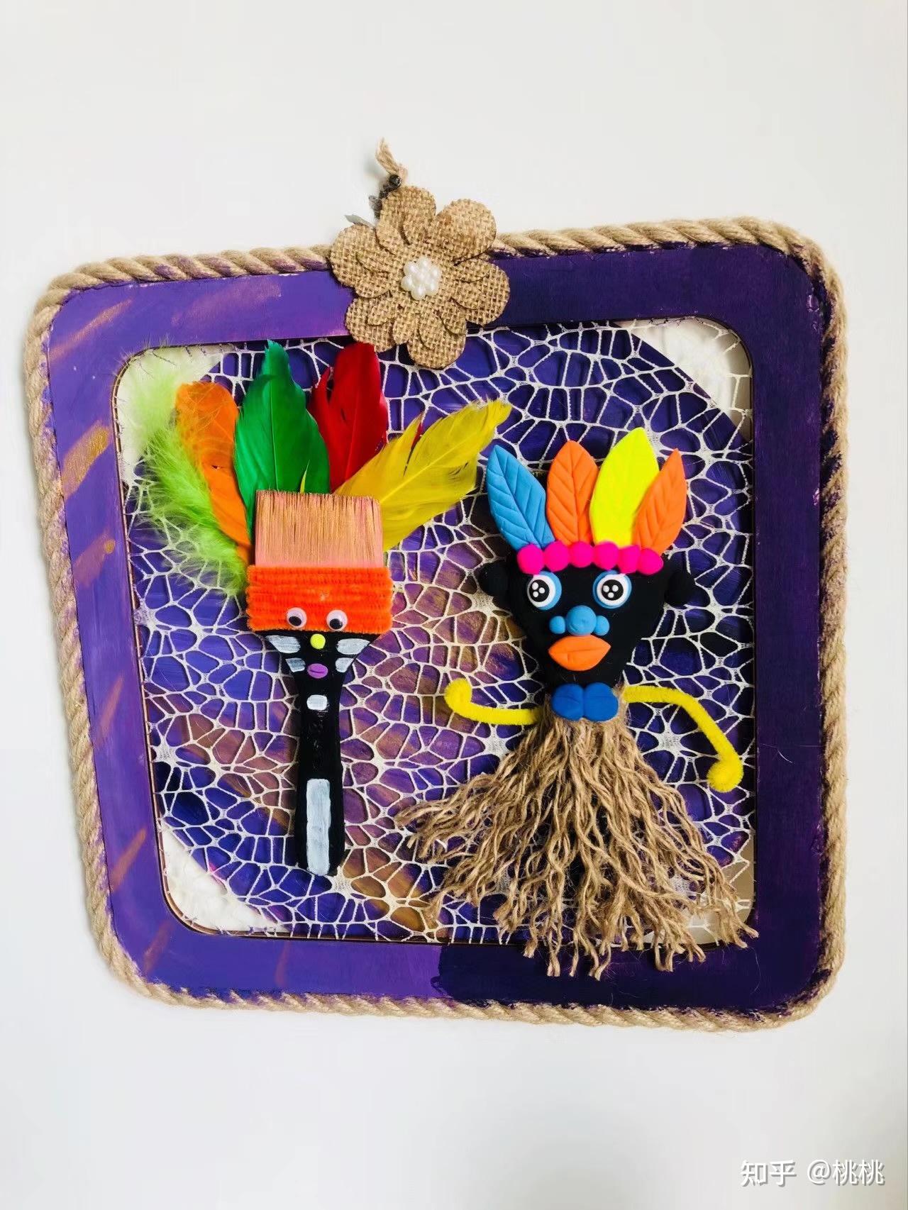 古朴的色泽,粗糙的纹理,牢固的承重力,都使得麻绳在幼儿园环创中大放