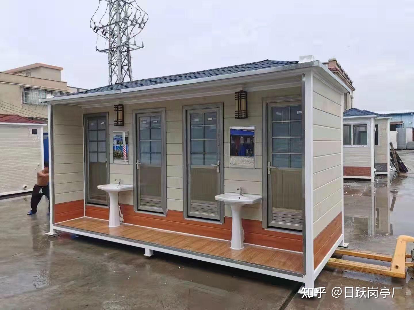 现代化移动式厕所真正做到了生态环保