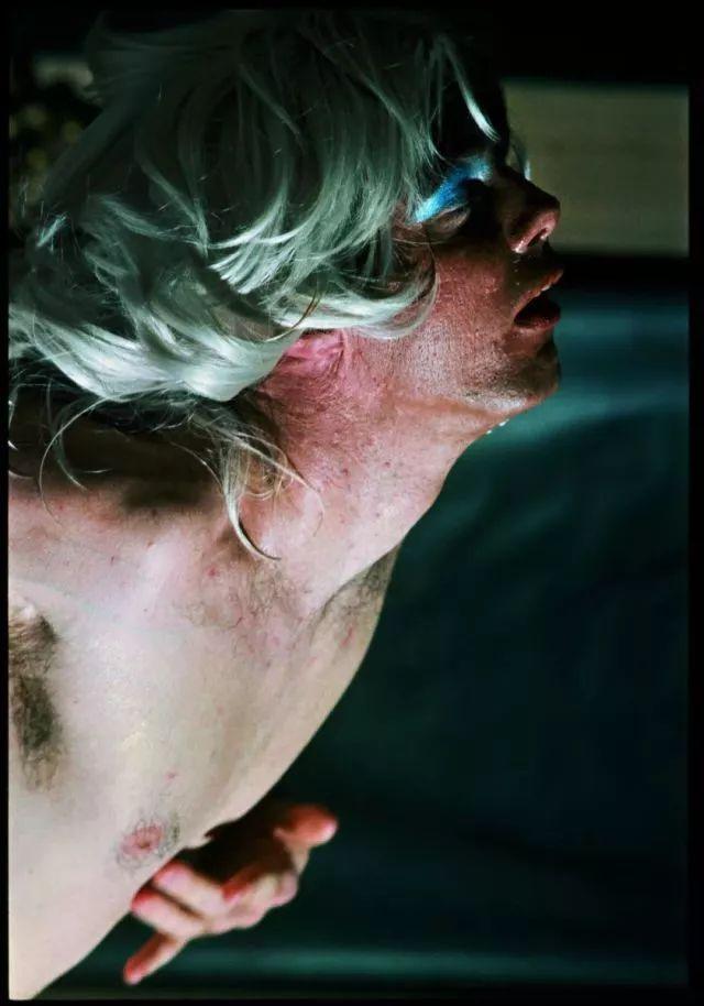 本展览未成年禁止入内大师paulmccarthy无辜