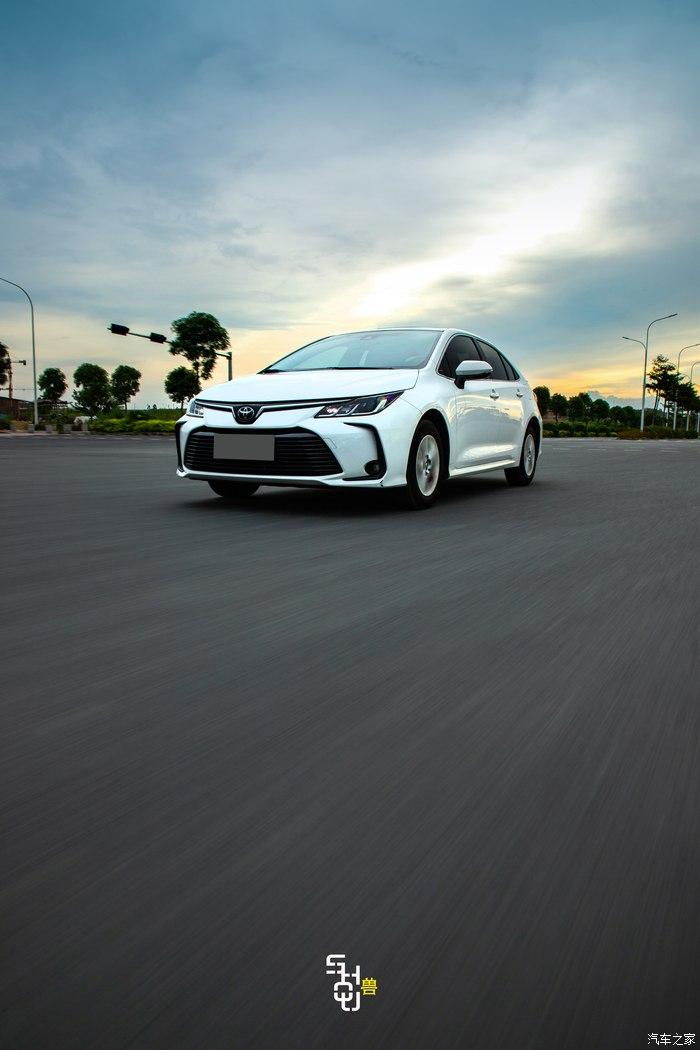 新款卡罗拉和雷凌买哪个 v2-8019a5a8851fd79b66d69d8059803db7_r.jpg