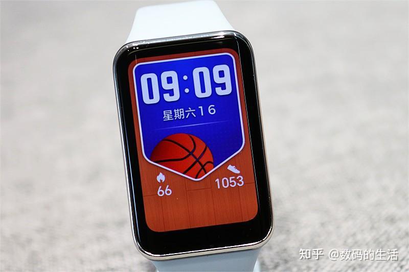 ai加持首发荣耀手环9nfc版评测全新升级堪比千元智能手表