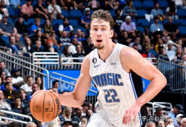 詹姆斯狂砍40分率队逆转取胜 状态火热创生涯新高纪录