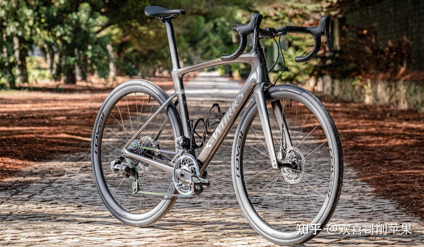 闪电 specialized s-works roubaix sl8 ,砾石路和全公路自行车憾二