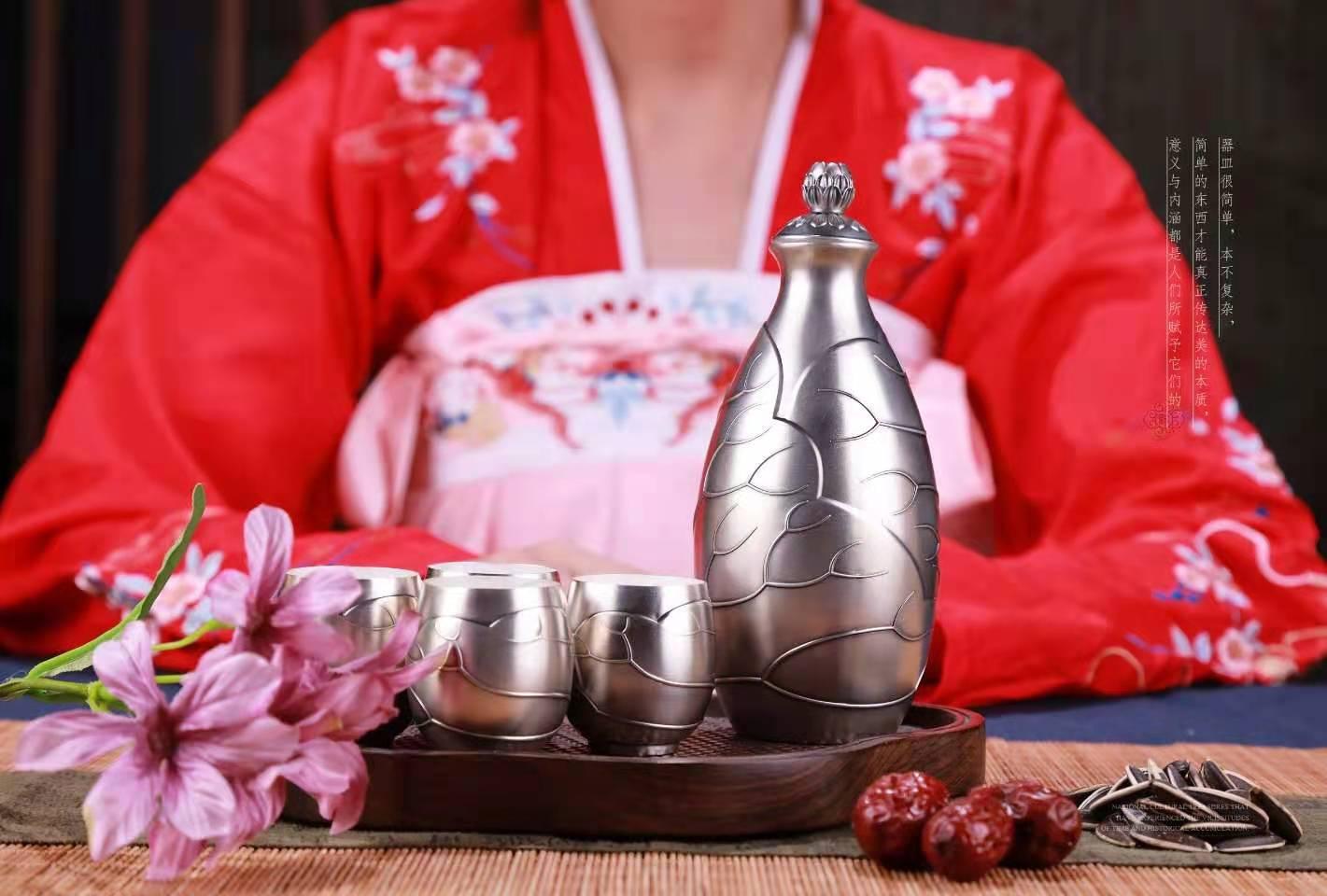 有好处还是坏处浅谈纯银酒壶酒具的功效作用