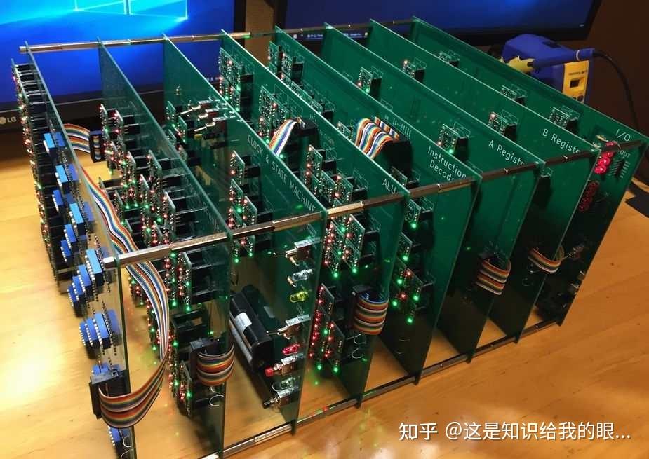 纯晶体管搭建的计算机用1738个晶体管做个计算机cpu1738