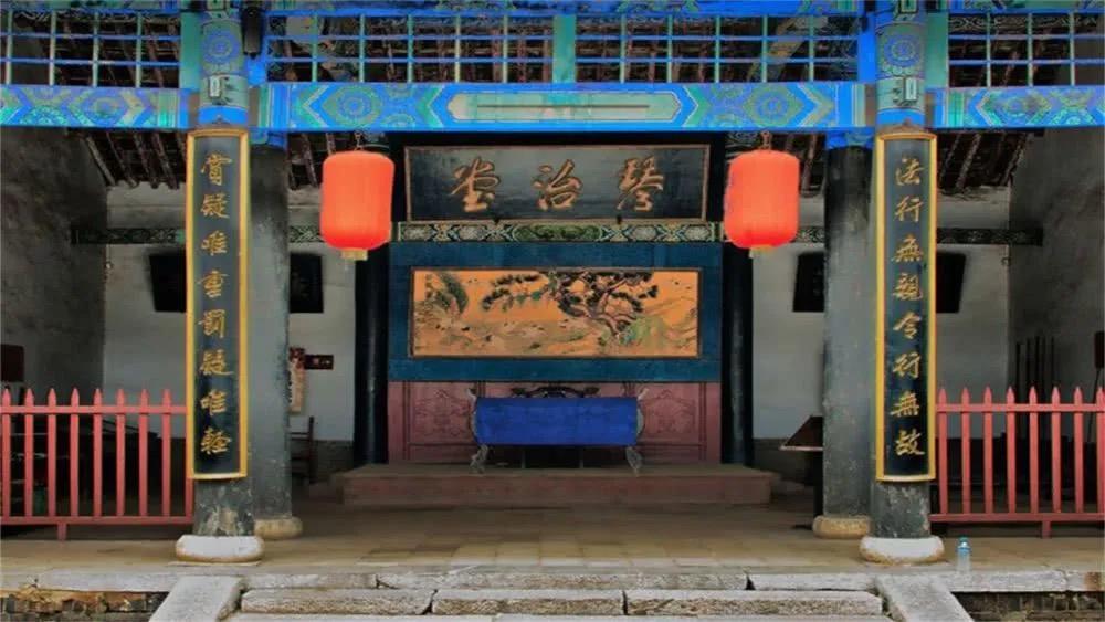相声里的民俗（六十三）九艺闹公堂之二：掌印夫人、三班衙役和二堂审案——张云雷带你走近非遗 - 知乎