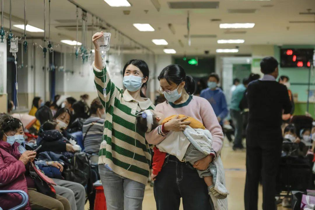 儿童医院难熬的一夜