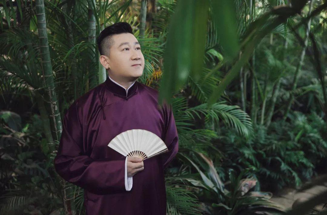 没拿到欢乐喜剧人5的冠军也不妨碍张鹤伦走红的事实