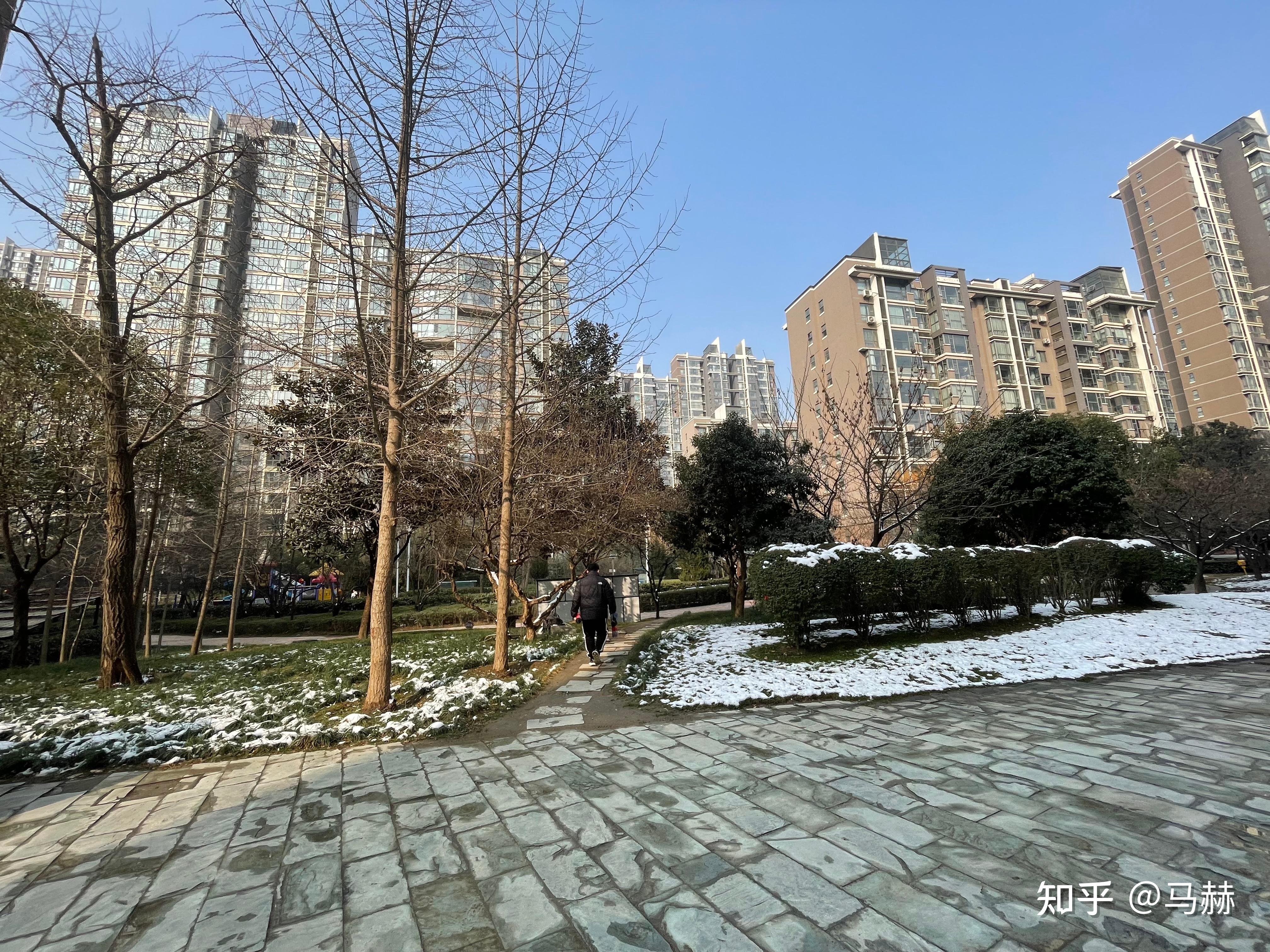 西安小区巡礼之49(绿地世纪城)