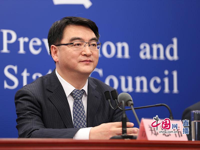 国家卫健委医药卫生科技发展研究中心主任郑忠伟 来源:中国网有记者问