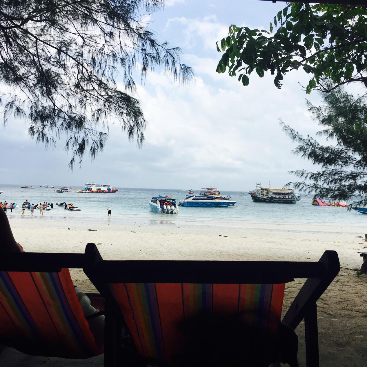 买了走着瞧旅行社组织的泰国游,有去过的朋友