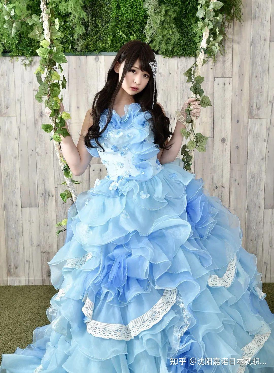 日本小混混穿女装比女友还好看不愧是最强女装大佬