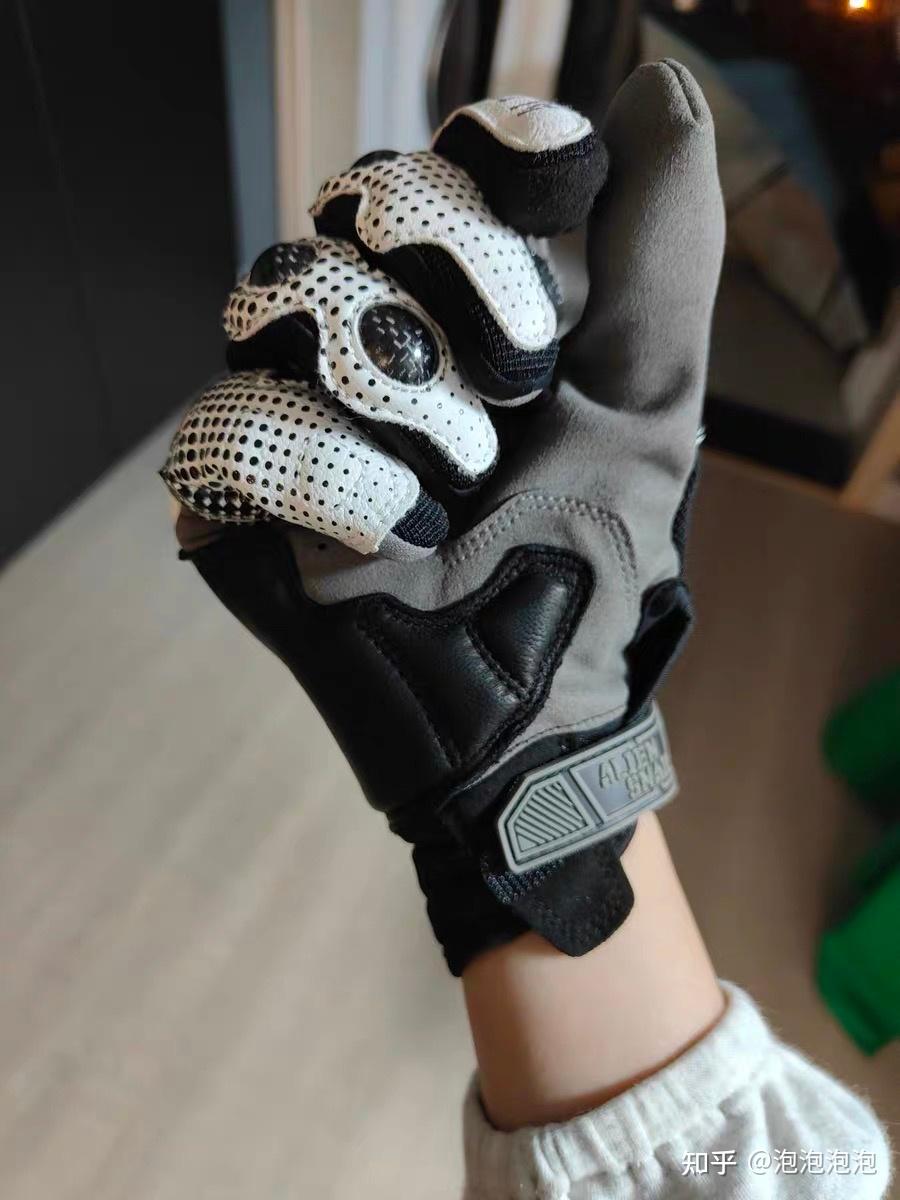 6款【机车手套】,承包你一年四季的【摩托骑行】 - 知乎