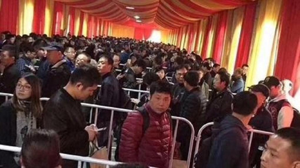 “抢房潮”接连上演,是楼市回温,还是实力的厮杀?! - 知乎