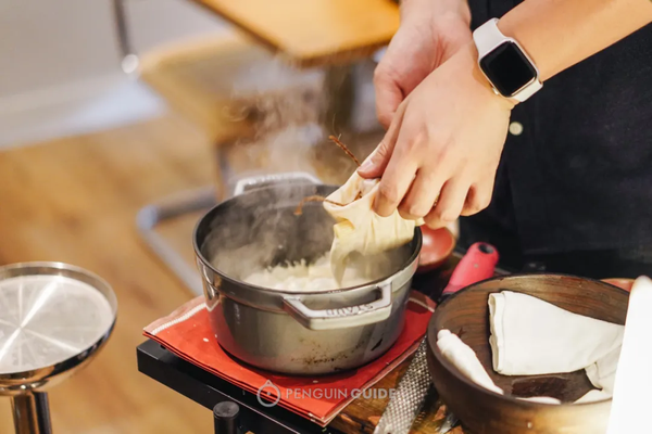 火锅芋儿鸡汤锅的做法_芋儿鸡火锅做法_火锅芋儿鸡怎么烧才好吃