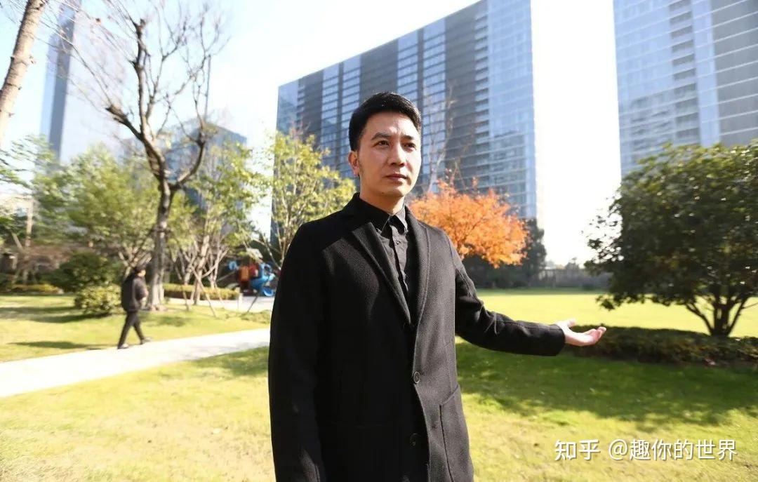 被冤枉的林生斌连扫墓都要拍写真留作纪念还是给外人看