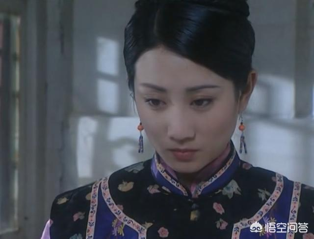 电视剧《雍正王朝》中,雍正登基后,软禁弟弟胤