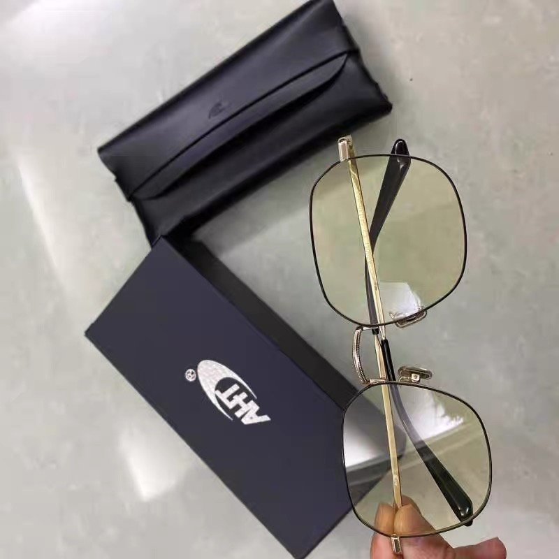 aht防蓝光眼镜经典金丝大框素颜神器