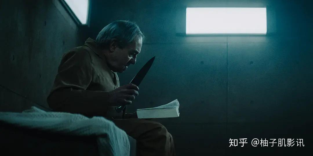 韩国丧尸片毒楼在线观看 v2-821a752370f719f444be28782262b9c7_r.jpg