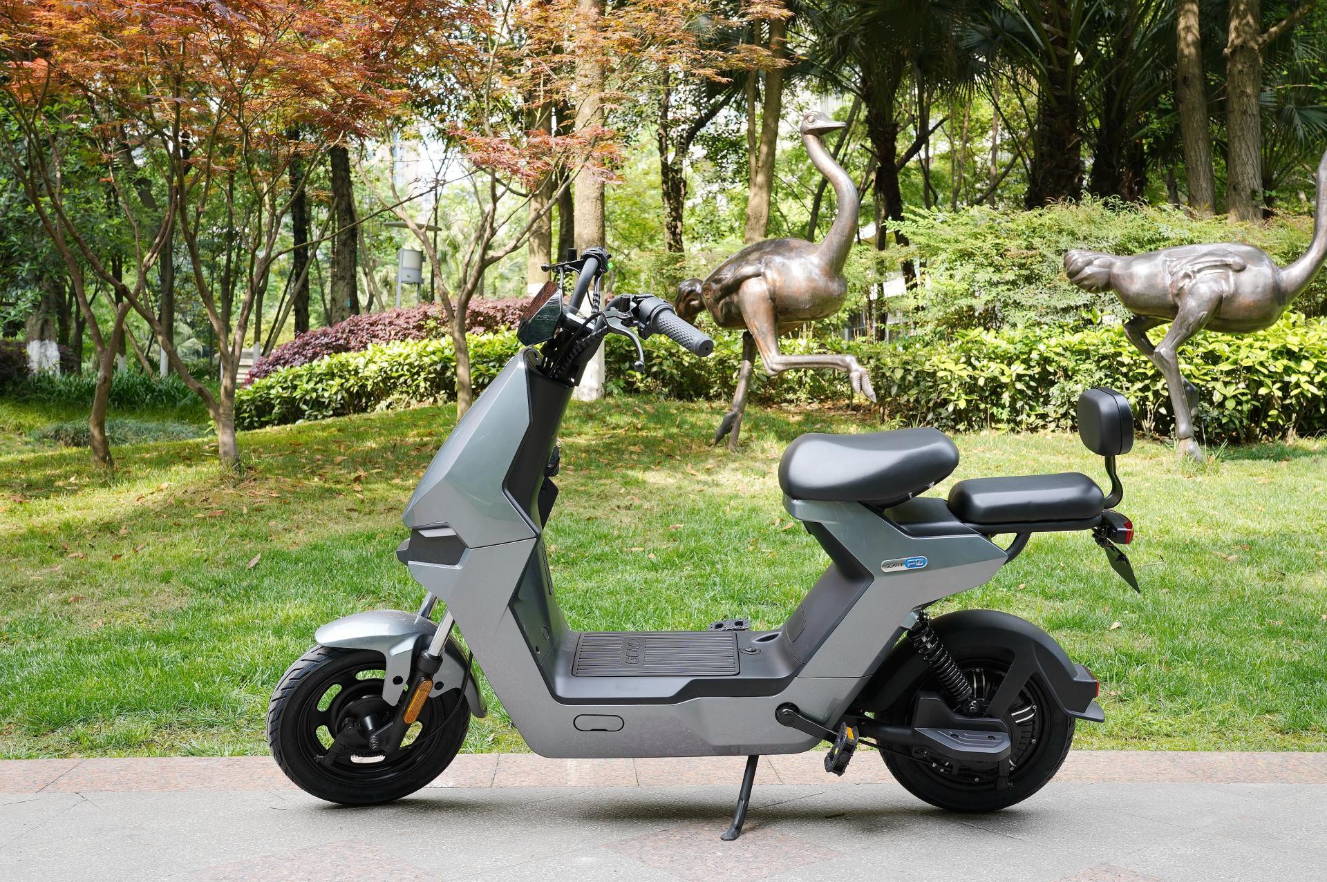 买菜通勤两不误,舒适又个性,小牛gova f0电动车初体验 - 知乎