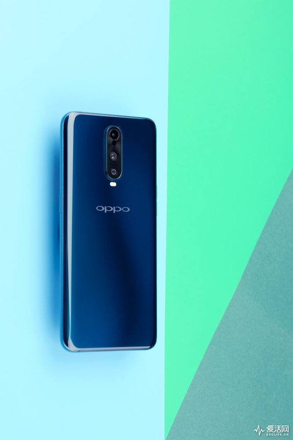 oppor17pro上手這可能是地球上充電速度最快的手機