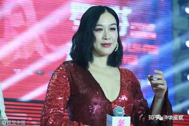 年輕時傾國傾城老了卻成土肥圓這5位發福的女星讓人惋惜