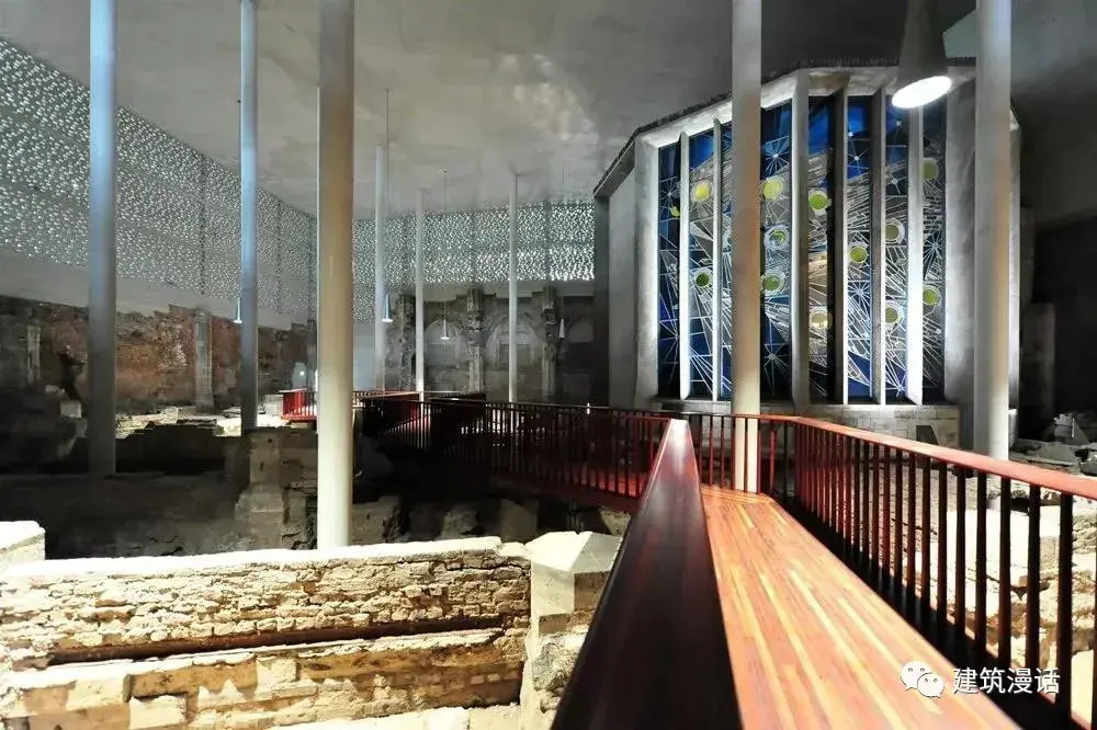 极简主义建筑--彼得卒姆托-科伦巴美术馆