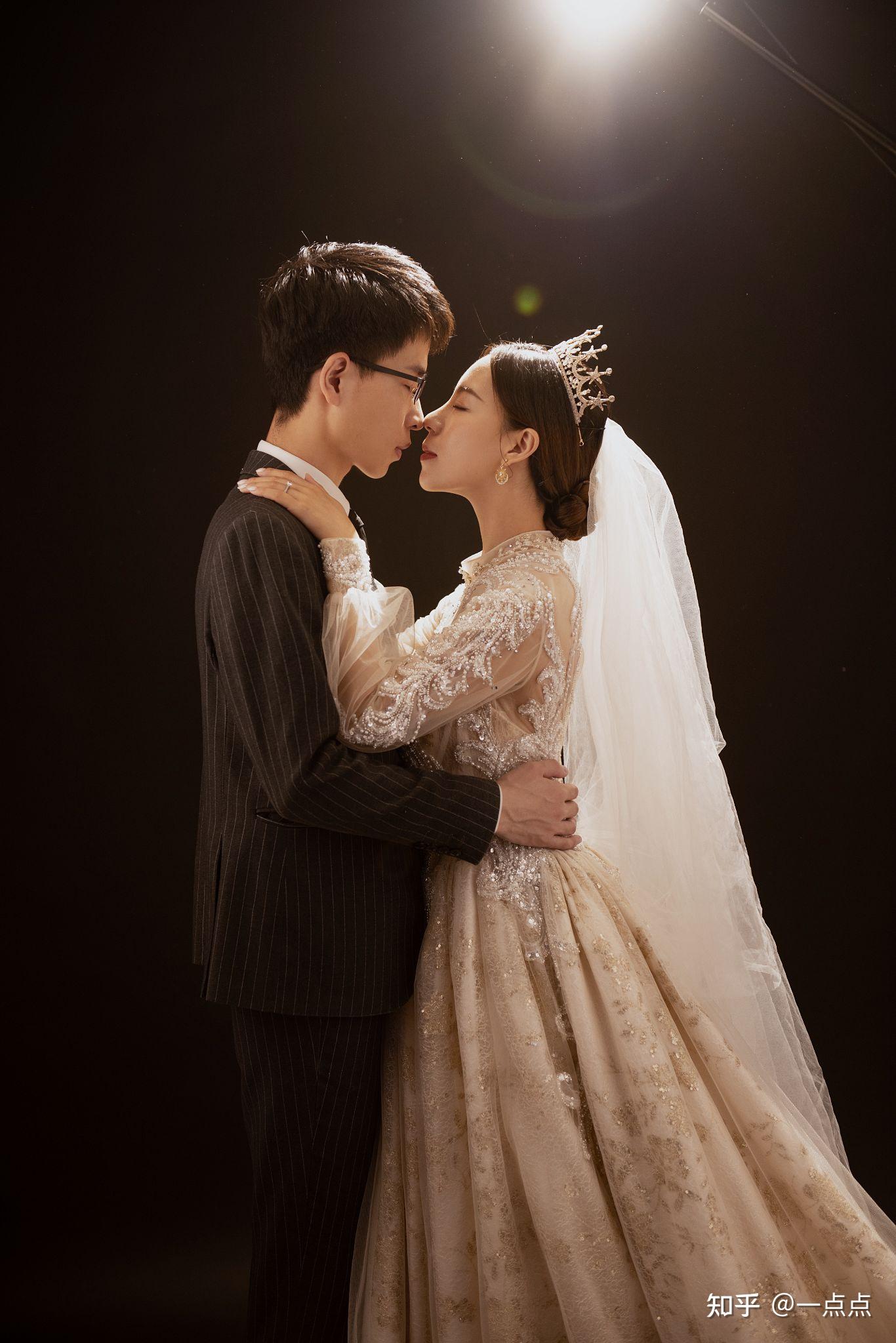 古摄影婚纱照 - 知乎