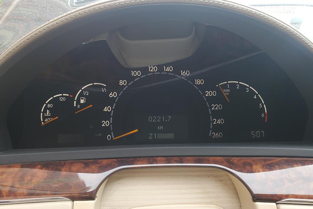 检测师考古记2004年的奔驰s600卖13w心动吗客户心都凉了