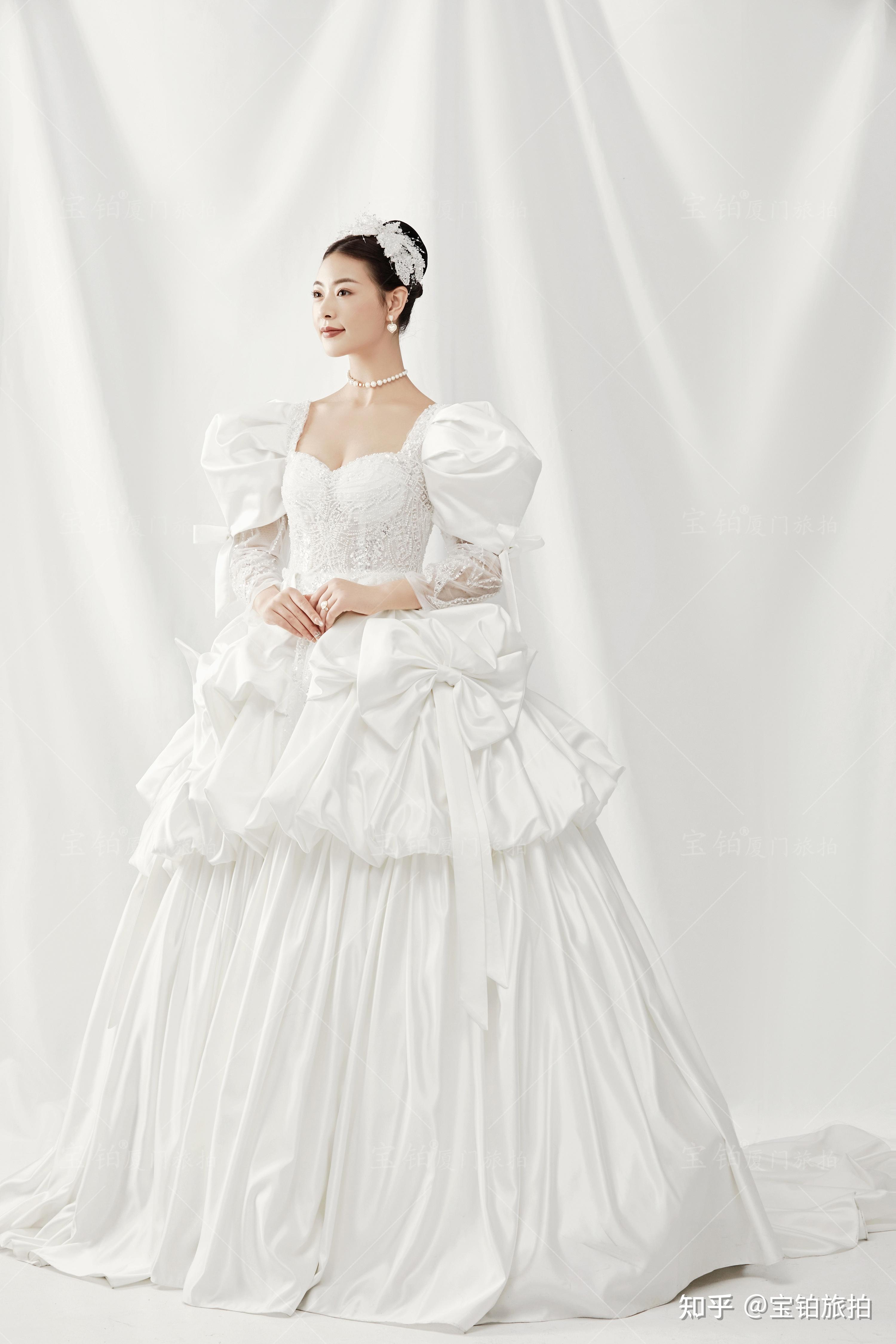 精致的极简—宝铂旅拍为你解密韩式简约风婚纱照