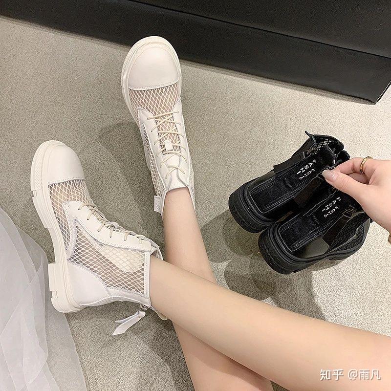 女生需要哪些搭配款式鞋子?