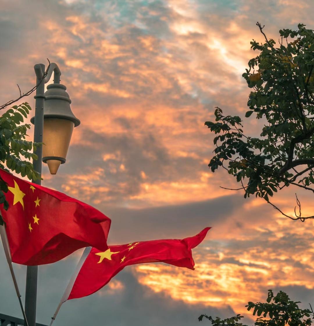 国庆节文案 | 愿以此心寄华夏,且将岁月赠山河 - 知乎