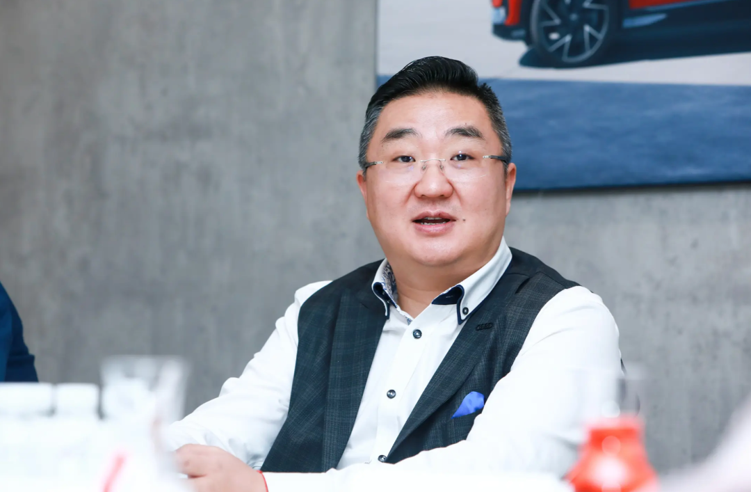 原任上汽大众汽车销售公司总经理的贾鸣镝调任上汽奥迪营销事业总经理