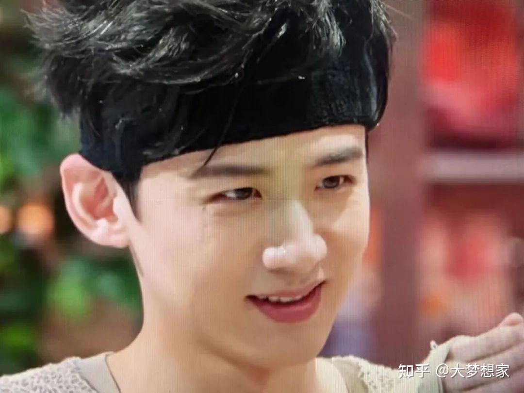 白敬亭何炅的瓜?周杰伦太爱装?虞书欣搞擦边? - 知乎