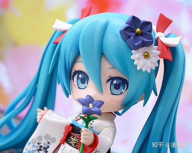 gsc初音未来冬木小袖版黏土人